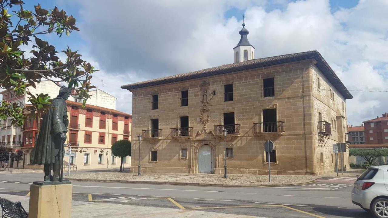 Apartamento Entrevinas En El Corazon De La Rioja Fuenmayor Exterior foto